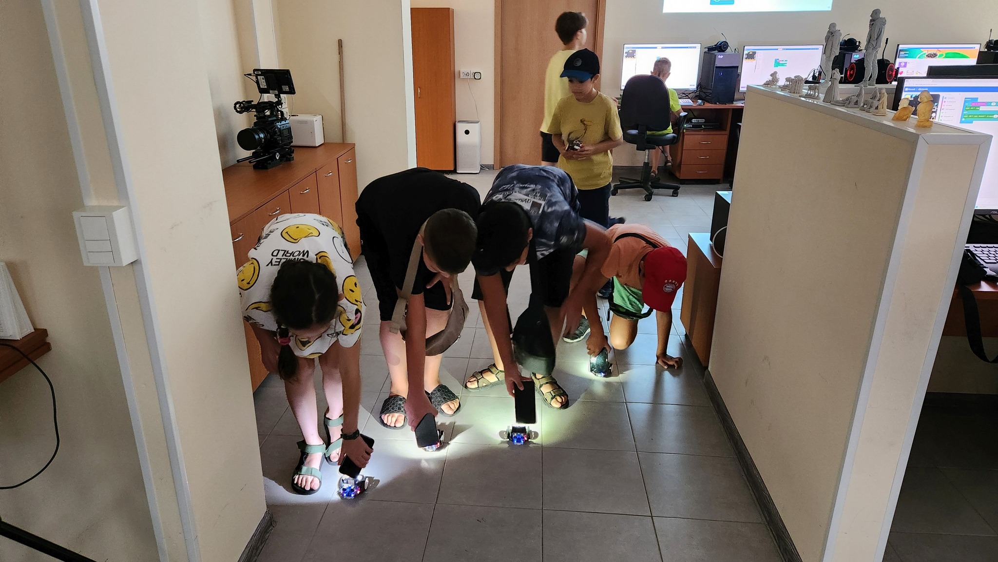 ЛЯТНАТА АКАДЕМИЯ ПО РОБОТИКА НА РУСЕНСКИЯ УНИВЕРСИТЕТ 15.08.2025 г. снимка 2